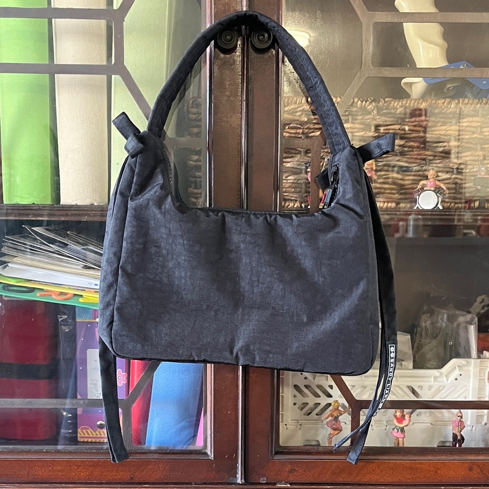Like New Sandy Liang x BAGGU Black Bow Shoulder Bag